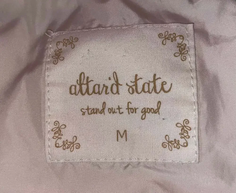 Alter’d State Cream Cropped Puffer Jacket Neutral Cozy Clean Girl M - Picture 7 of 9